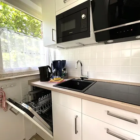 Jadewind, Humenser 8a Apartment *